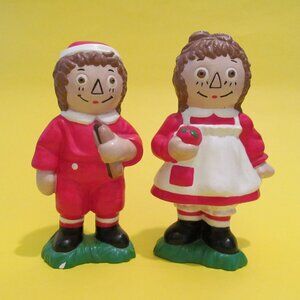Raggedy Ann and Andy figurines Christmas edition 1975
